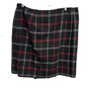 Vintage Worthington Plaid Skirt Black Red Gray Wool Side Button Closure Sz 24
